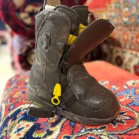 بوت برتون  اسنوبرد