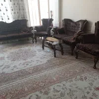 دو دست مبل( راحتی و سلطنتی)