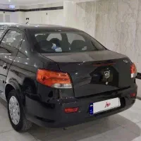 رانا پلاس ۴۰۱|خودرو سواری و وانت|قم, زنبیل آباد|دیوار