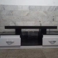 میز تلویزیون ام دی اف در حد نو