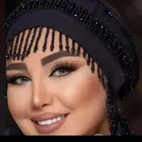 سرون و جلیقه و کلاه|لباس|صحنه, |دیوار