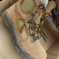 نیم بوت حرفه ای کوه همه کاره|کیف، کفش، کمربند|کرمان, |دیوار