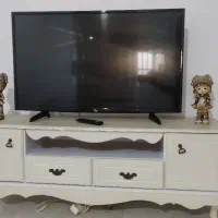 میز تلوزیون