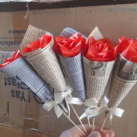 شاخه گل روز مادر