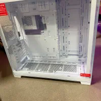 قاب کیس لیان لی o11 evo RGB سفید با گارانتی