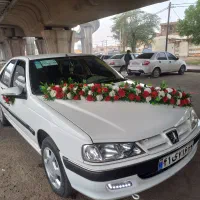 تزیین ماشین ودسته گل عروسی