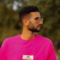 عکاسی فضای باز و فیلمبرداری انواع مراسمات