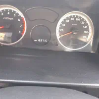 عروسک بیخرج کم کار