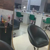 اجاره صندلی در آرایشگاه مرکزشهر|اجارهٔ دفتر کار، اتاق اداری، مطب|کیش, |دیوار