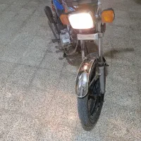 موتور سیکلت 200 لیفان