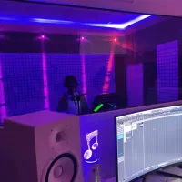 آموزش موسیقی و حمایت از استعداد ها