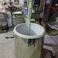 استخدام خانم برای تولید سفال