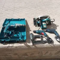 تعدادی ابزار و فارسی بر بامیز برش .|ابزارآلات|تهران, تهراننو|دیوار