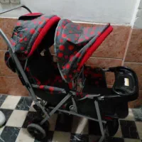 کالسکه دو قلویی