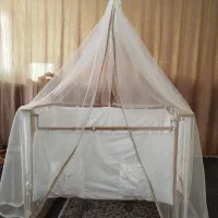 تخت چوبی گهواره شو