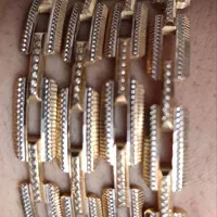 مقداری طلا ب قیمت تابلو بفروش میرسد