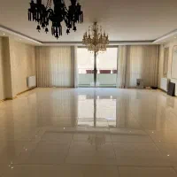 آپارتمان-120-متری-سه-خواب-حیاط-اختصاصی