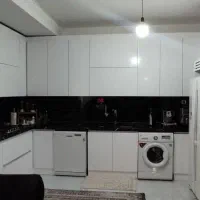 ۱۴۰ متر/۳ خواب/جمهوری/فول/طبقه۲