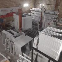 استخدام استادکار درب و پنجره و شیشه دوجداره