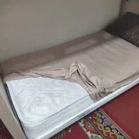 تخت دونفره درحد نو|تخت و سرویس خواب|کرج, ساسانی (قلمستان)|دیوار