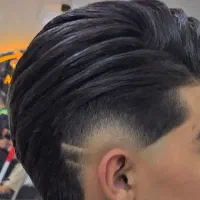 پذیرش کارآموز آرایشگر مبتدی و حرفه ای