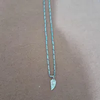 گردنبدخوشگل خوب