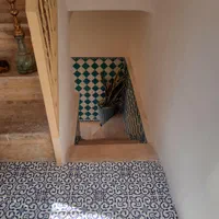 اجاره روزانه/هفتگی/ منزل دربست محله اسحاق بیگ ا|اجارهٔ کوتاه‌مدت آپارتمان و سوئیت|شیراز, شاهچراغ|دیوار