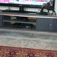 میز تلویزیون پایه فلزی