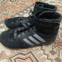 لباس ورزشی کشتی و کفش کشتی|تجهیزات ورزشی|قم, نخودی|دیوار