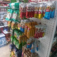 استند چیپس و پفک مغازه