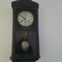 ساعت کوکی قدیمی دیواری معاوضه با لبتاب یا فروش