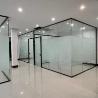 نصب و باز بسته کردن انواع شیشه سکوریت صورت تخصصی