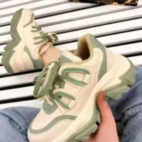 کتونی گوشواره ای|کیف، کفش، کمربند|یزد, |دیوار