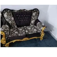 مبل سلطنتی ۷نفر همراه با میز عسلی