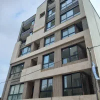 آپارتمان نوساز 215 متر