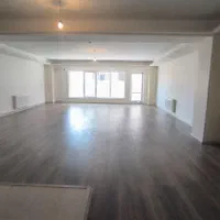 آپارتمان ۱۹۵ متری در  نصر ، آذرآبادگان