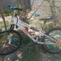 دوچرخه ۲۴ تایتانیک