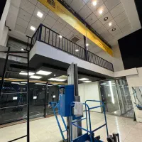 ۹۰(۶۰مترکفی بعلاوه۳۰ متر بالکن ) بردرب اصلی پاساژ