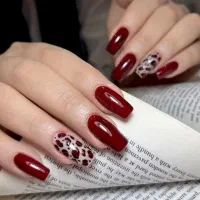 نیازمند نیرو در سالن زیبایی