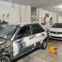 کارگر یا شاگرد نقاشی ماشین