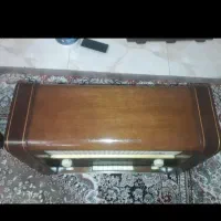 رادیو قدیمی|کلکسیون اشیاء عتیقه|اراک, |دیوار