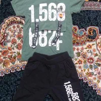 تعدادی لباس دخترانه و پسرانه