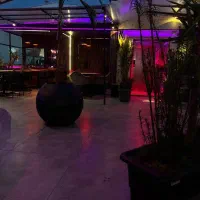 قلیان زن و سالندار
