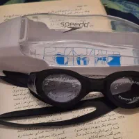 عینک شنا اسپید
