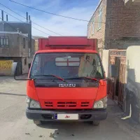 ایسوزو مدل ۸۷