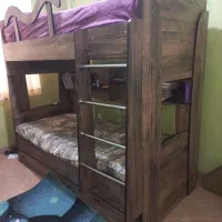 تختخواب دو طبقه