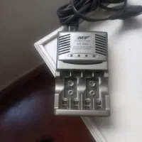 دستگاه باطری شارژ در حد نو