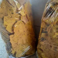 نان خشک هیزمی درجه یک فروش عمده و خرده|خوردنی و آشامیدنی|یزد, |دیوار
