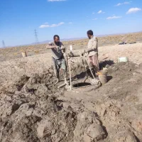 قنات و لایه روبی قنات چاه کن فاضلاب وپیمانکاری