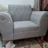 مبل هفت نفره همراه با گل میز